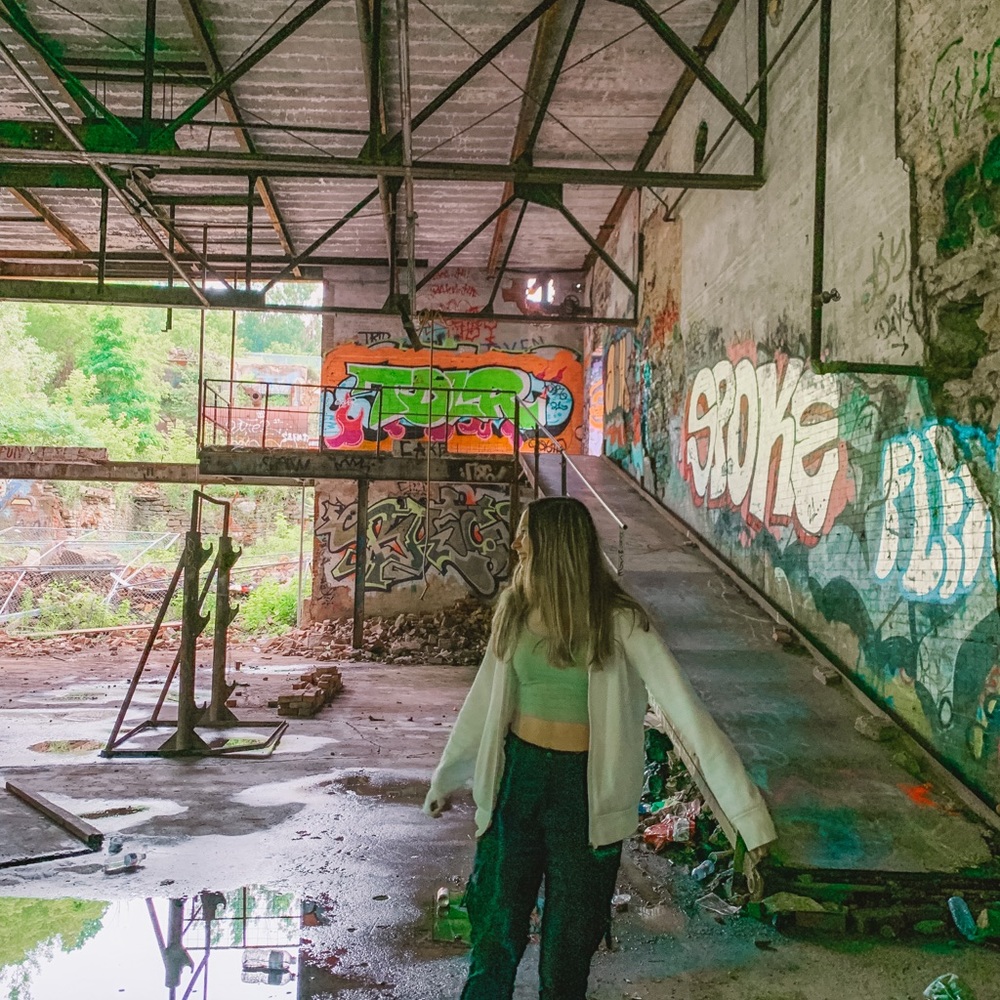 Meet your Posher, Isabella